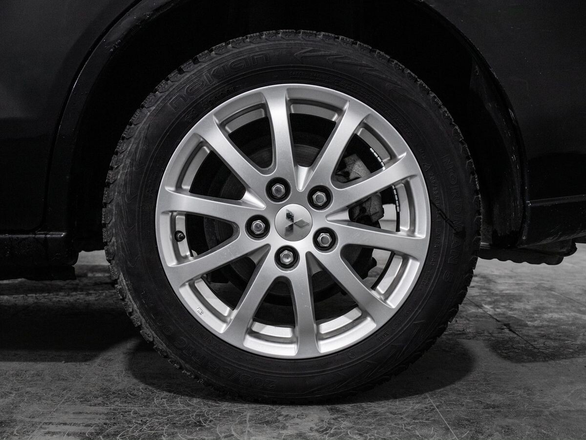 Mazda Premacy 2008 - фото автомобиля