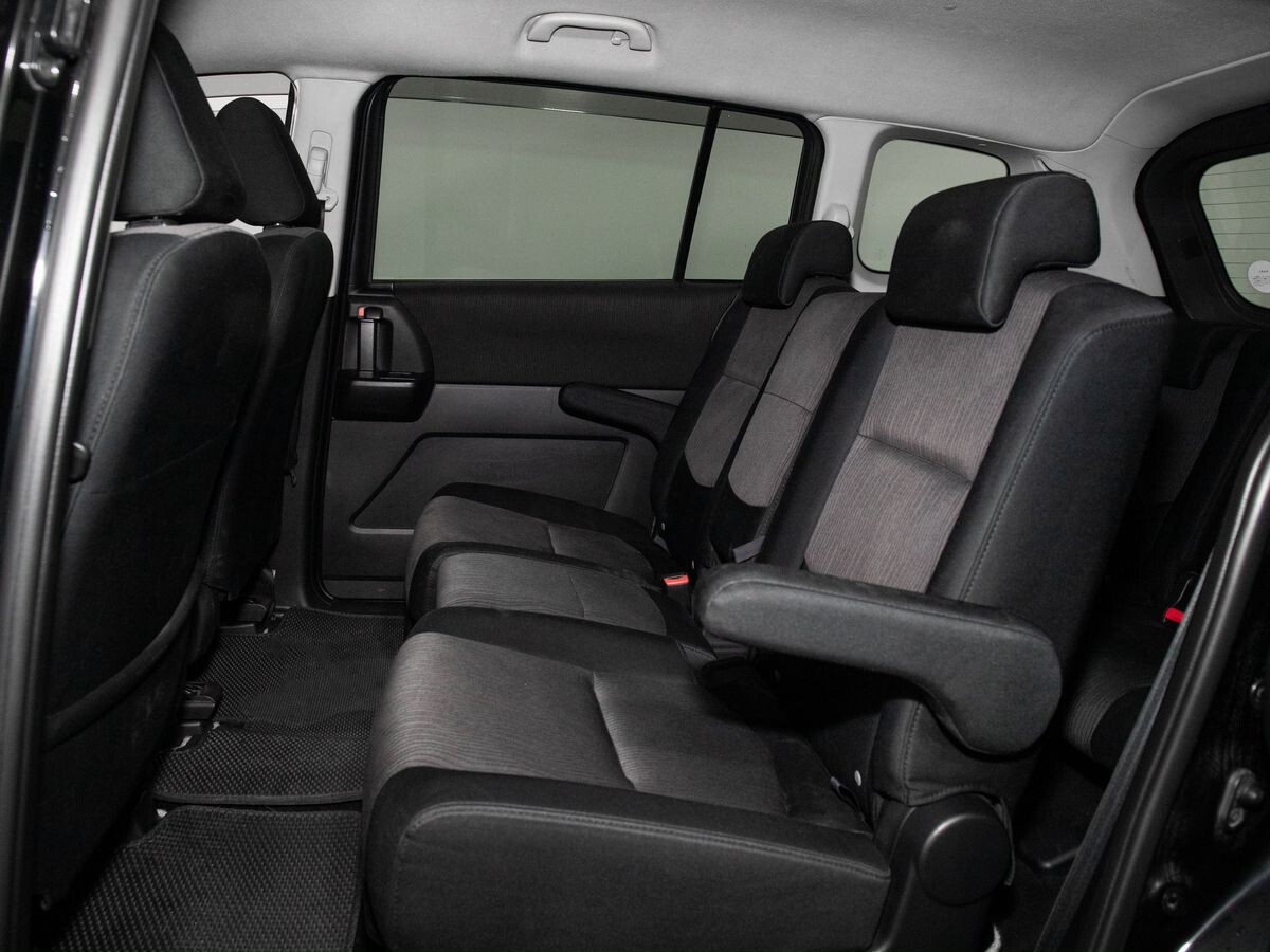 Mazda Premacy 2008 - фото автомобиля