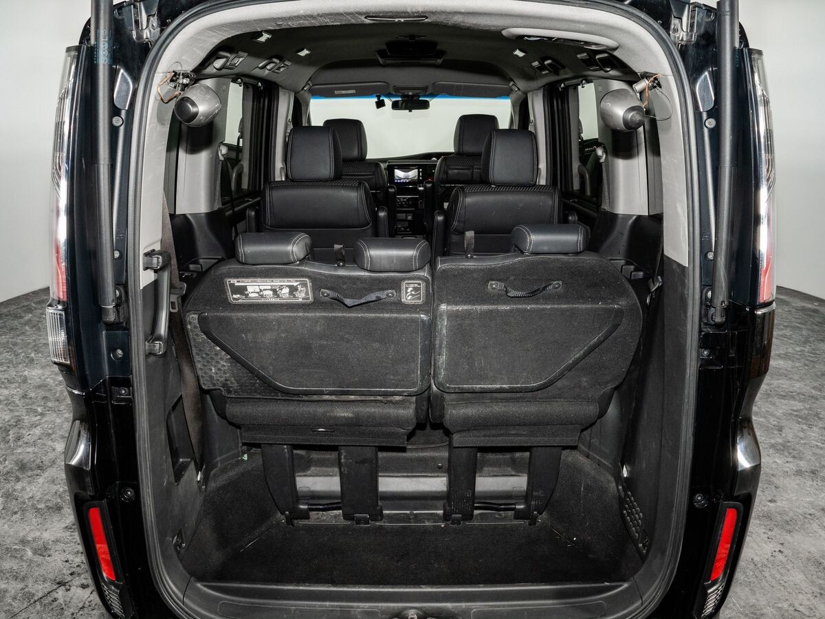 Honda Stepwgn 2015 - фото автомобиля