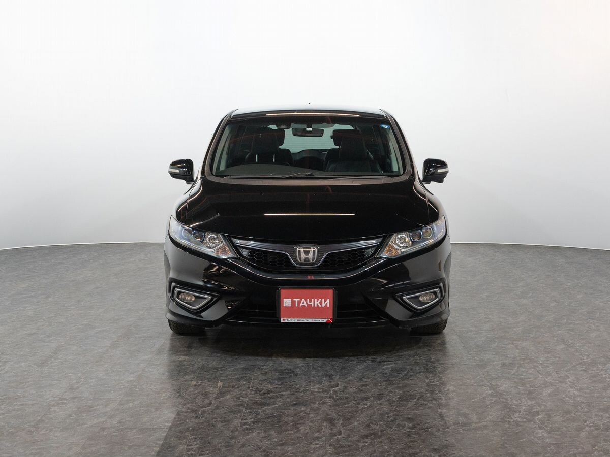 Honda Jade 2015 - фото автомобиля