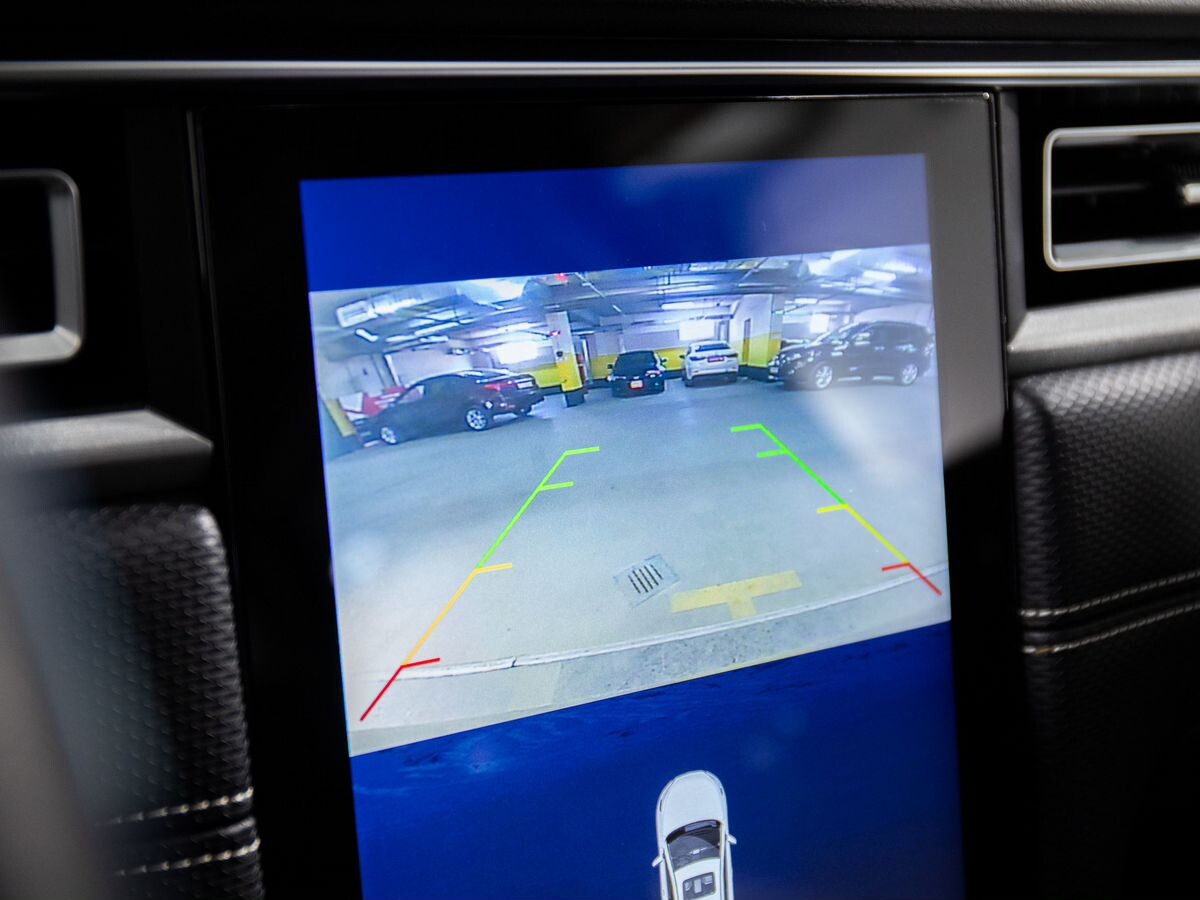 JAC J7 2023 - фото автомобиля