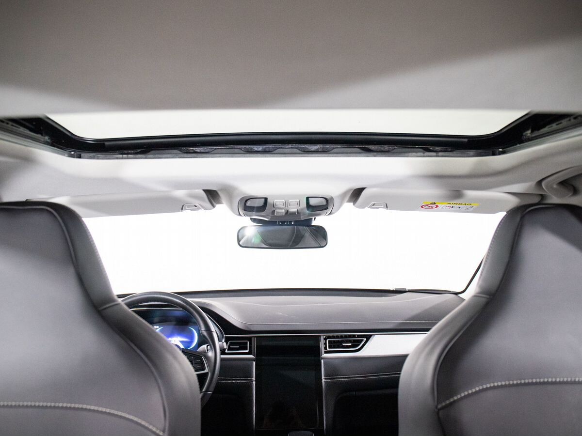 JAC J7 2023 - фото автомобиля