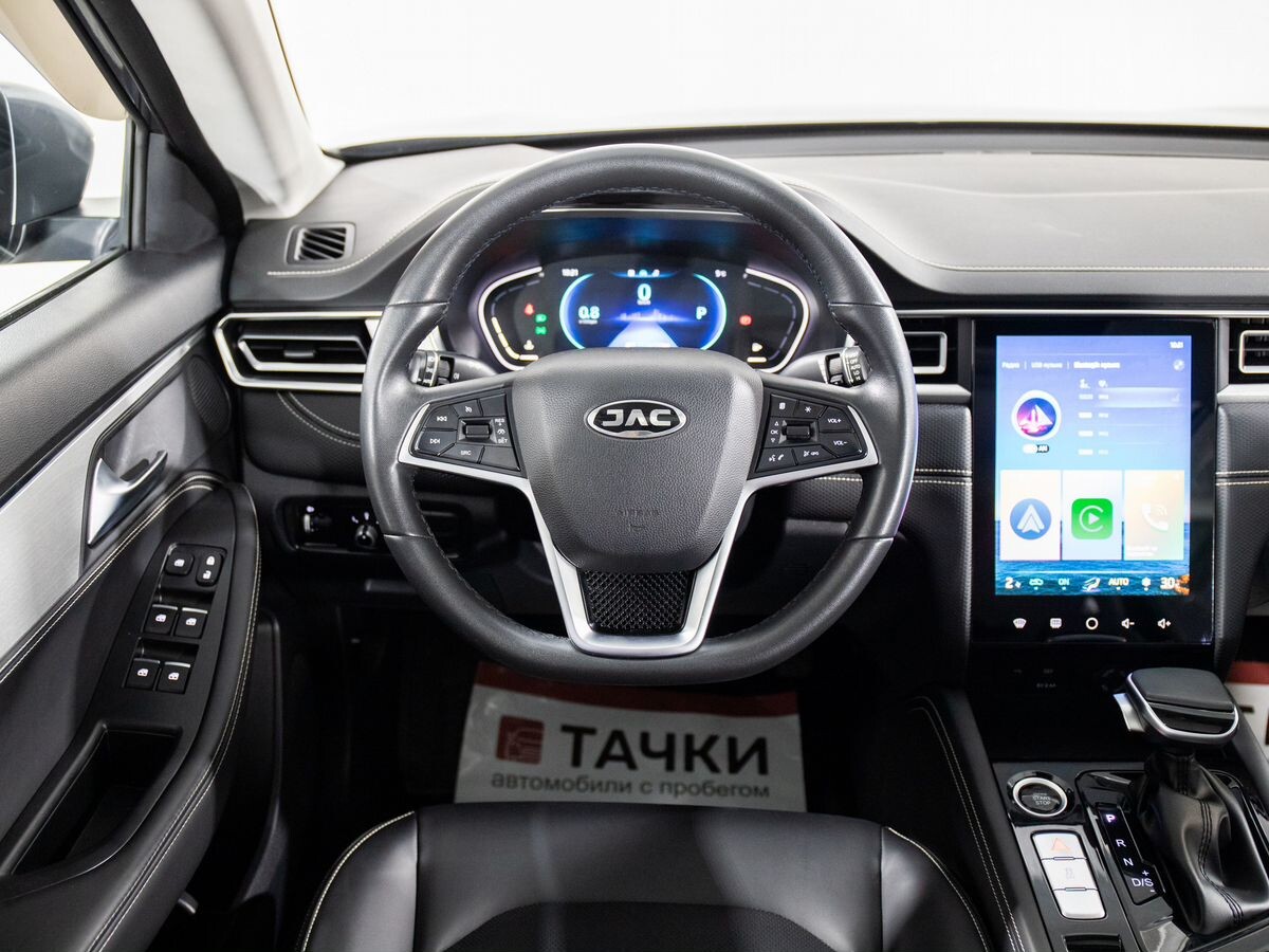 JAC J7 2023 - фото автомобиля
