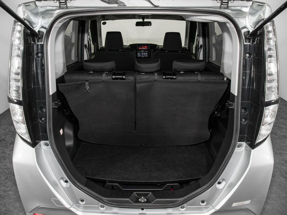 Toyota Tank 2017 - фото автомобиля