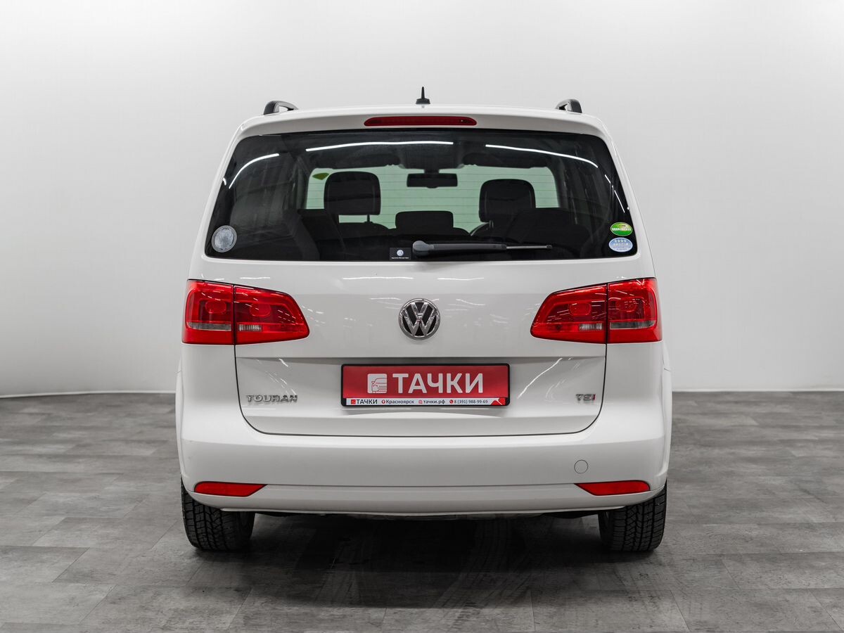Volkswagen Touran 2012 - фото автомобиля