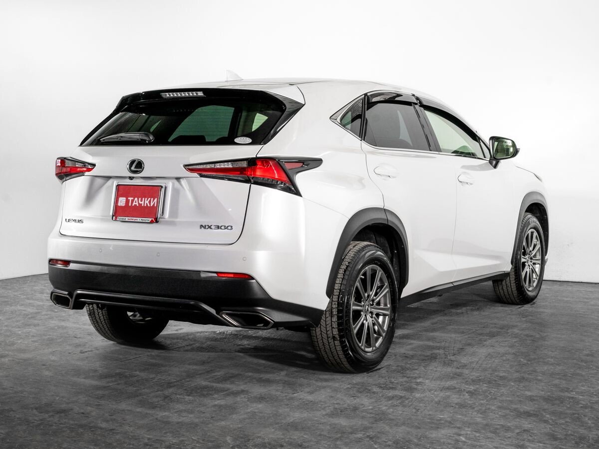 Lexus NX300 2019 - фото автомобиля