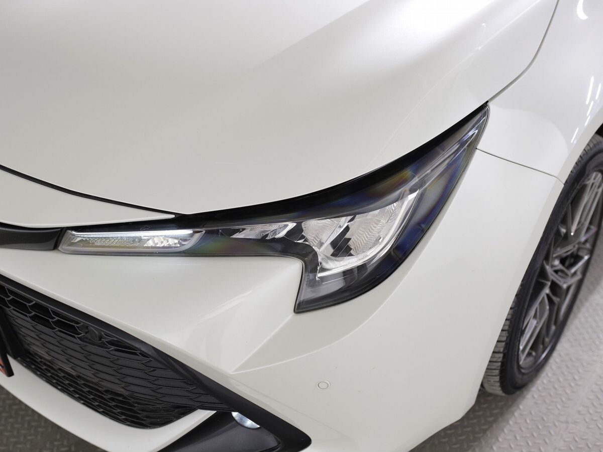 Toyota Corolla 2019 - фото автомобиля