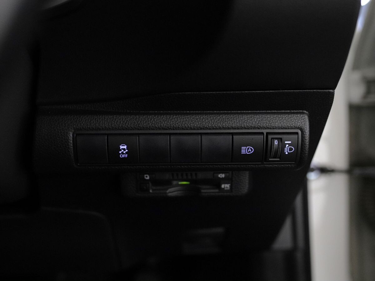 Toyota Corolla 2019 - фото автомобиля