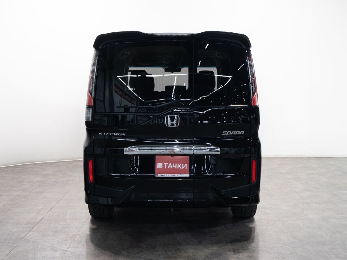 Honda Stepwgn 2015 - фото автомобиля