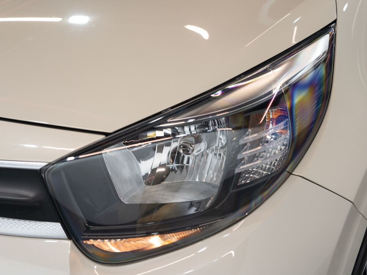 Kia Morning 2021 - фото автомобиля