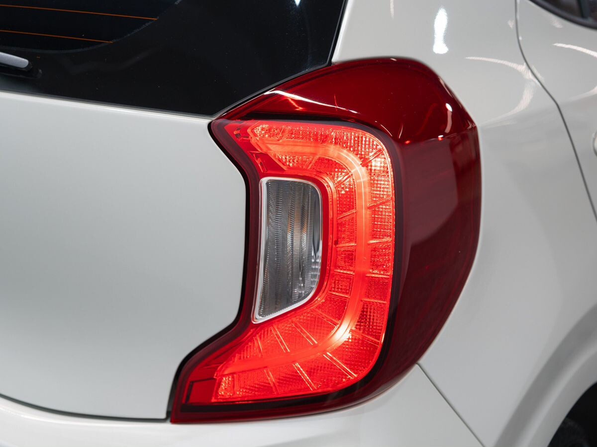 Kia Morning 2021 - фото автомобиля