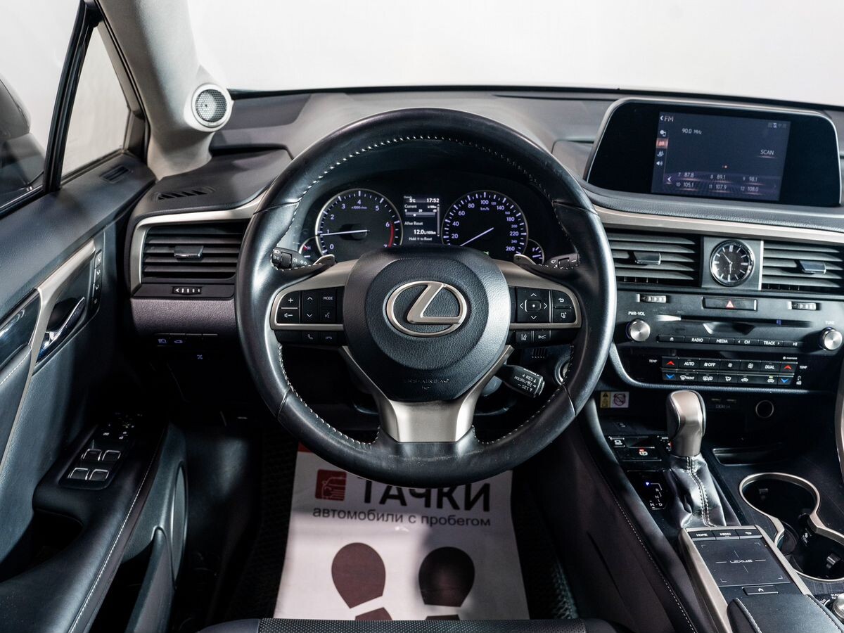 Lexus RX300 2019 - фото автомобиля