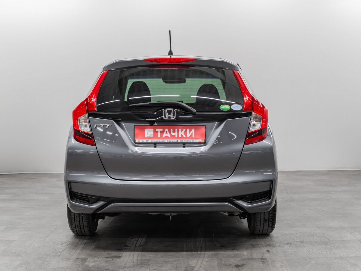 Honda Fit 2018 - фото автомобиля
