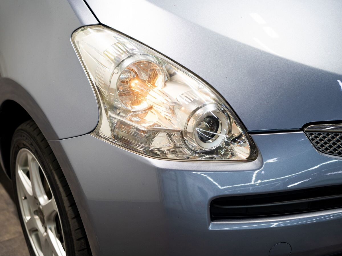 Toyota Ractis 2008 - фото автомобиля