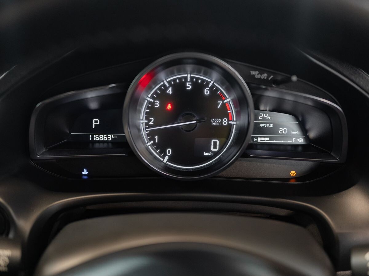 Mazda Axela 2017 - фото автомобиля