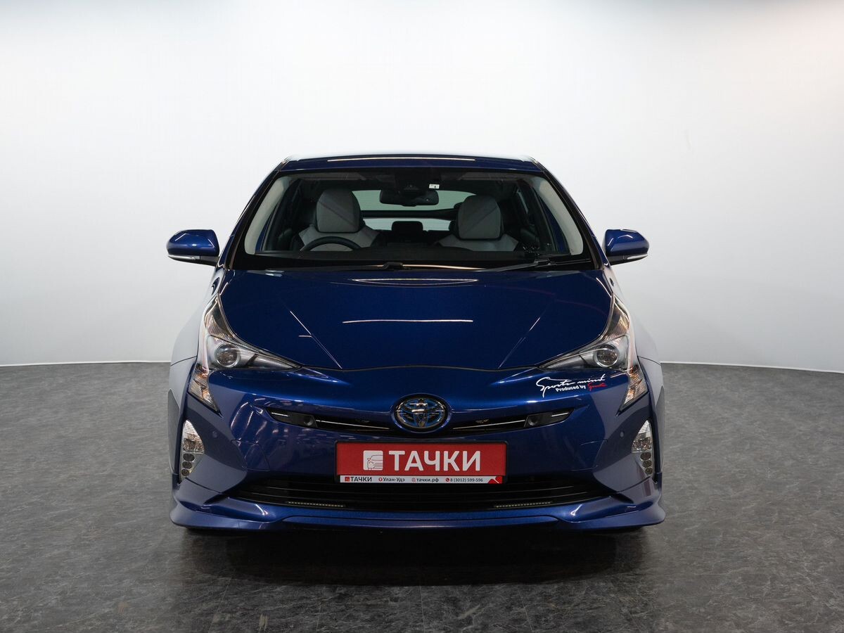 Toyota Prius 2016 - фото автомобиля