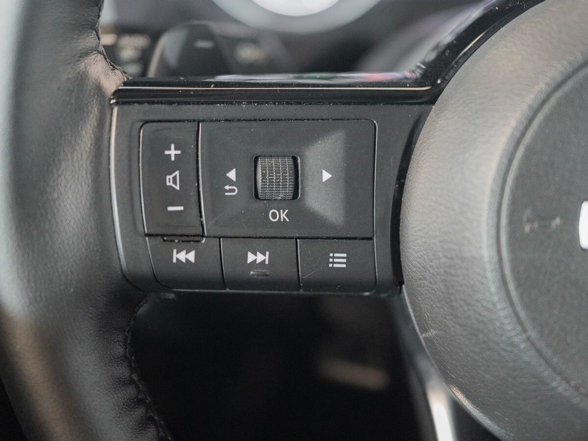 Nissan X-Trail 2021 - фото автомобиля