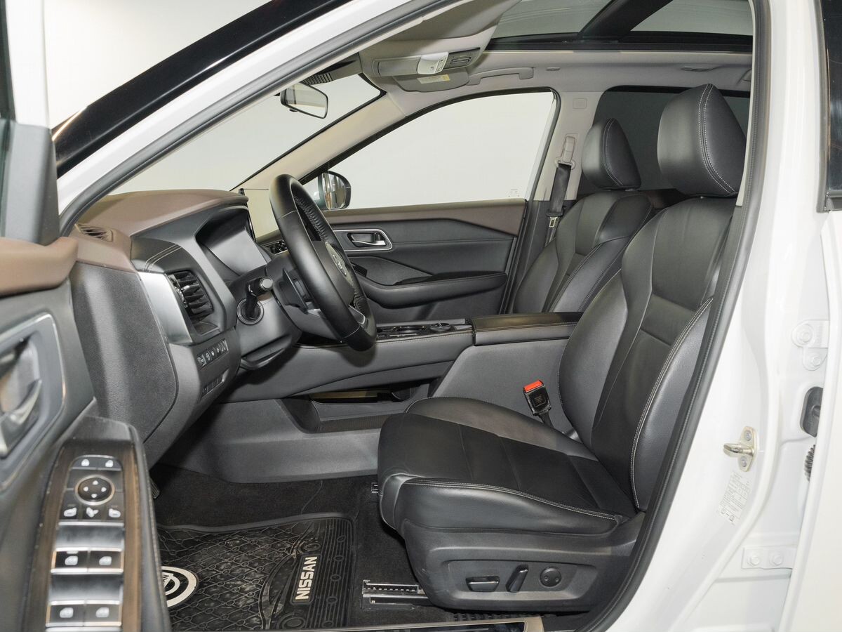 Nissan X-Trail 2021 - фото автомобиля
