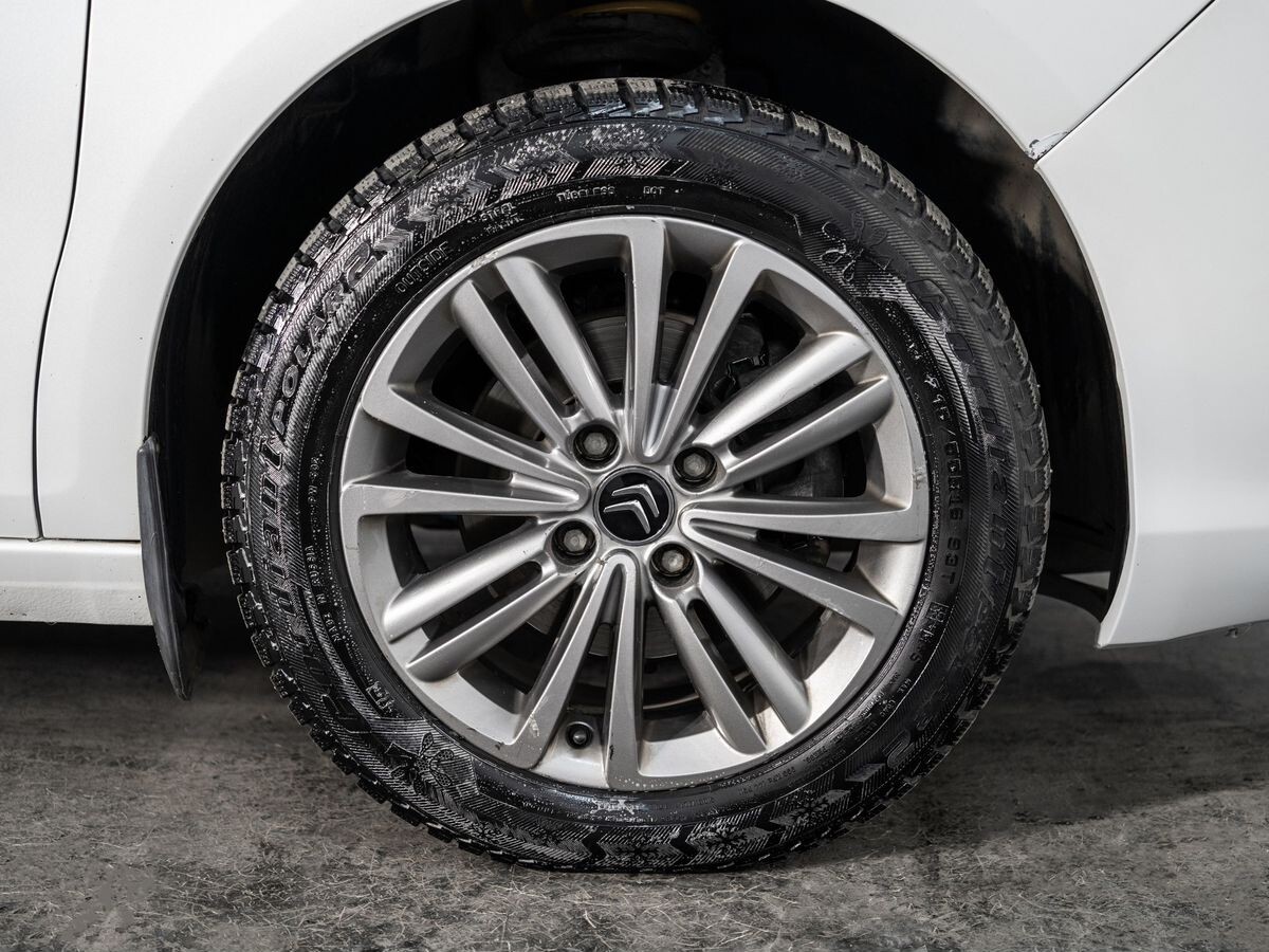 Citroen C4 2016 - фото автомобиля