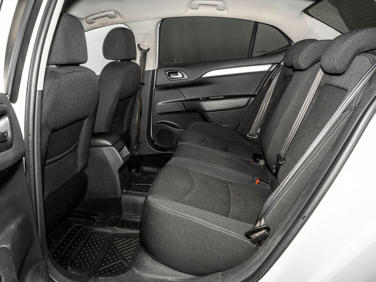 Citroen C4 2016 - фото автомобиля