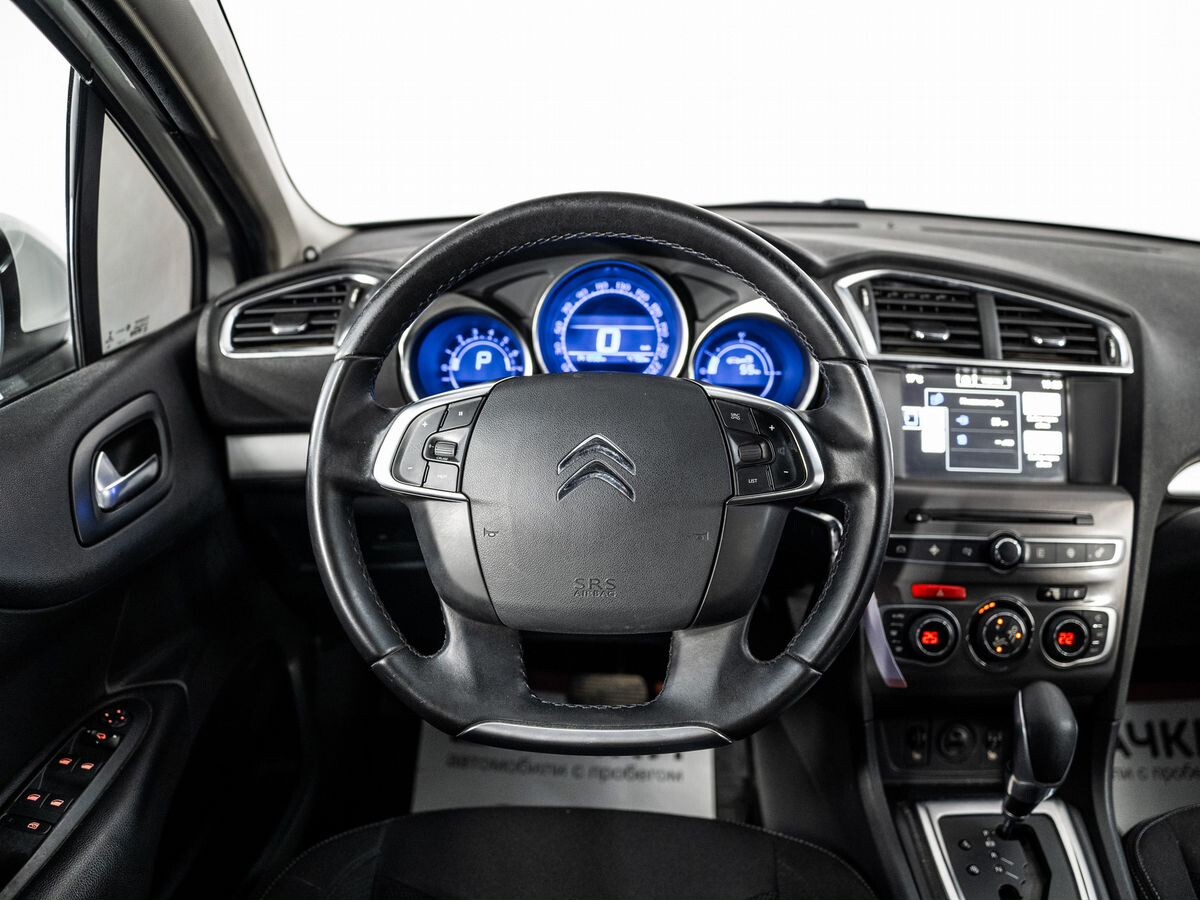 Citroen C4 2016 - фото автомобиля