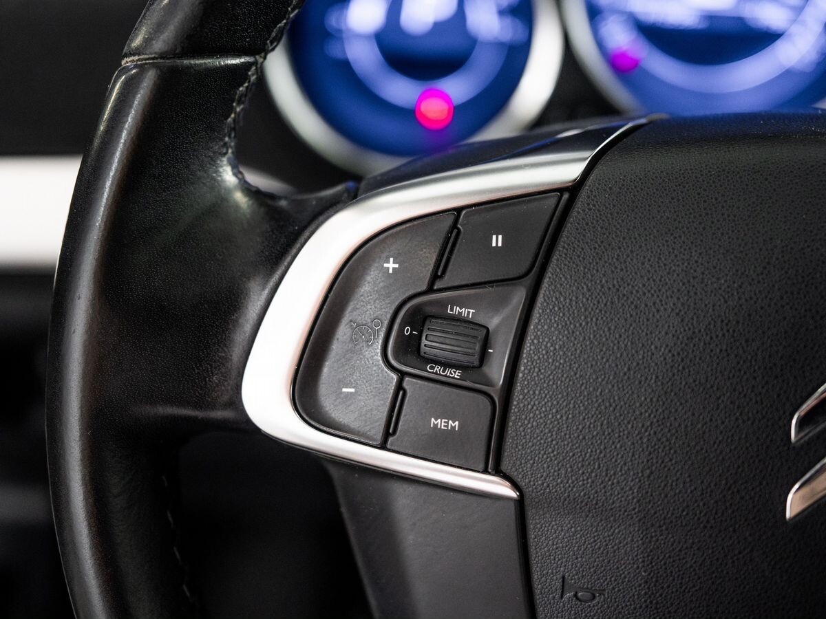 Citroen C4 2016 - фото автомобиля