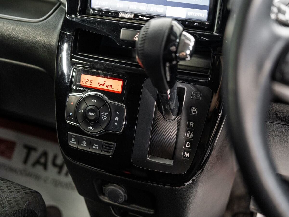 Suzuki Solio 2019 - фото автомобиля