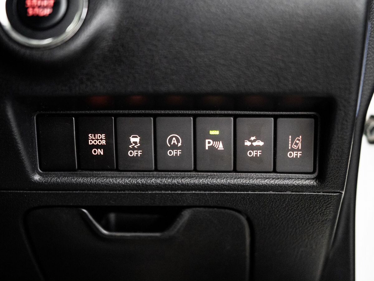 Suzuki Solio 2019 - фото автомобиля