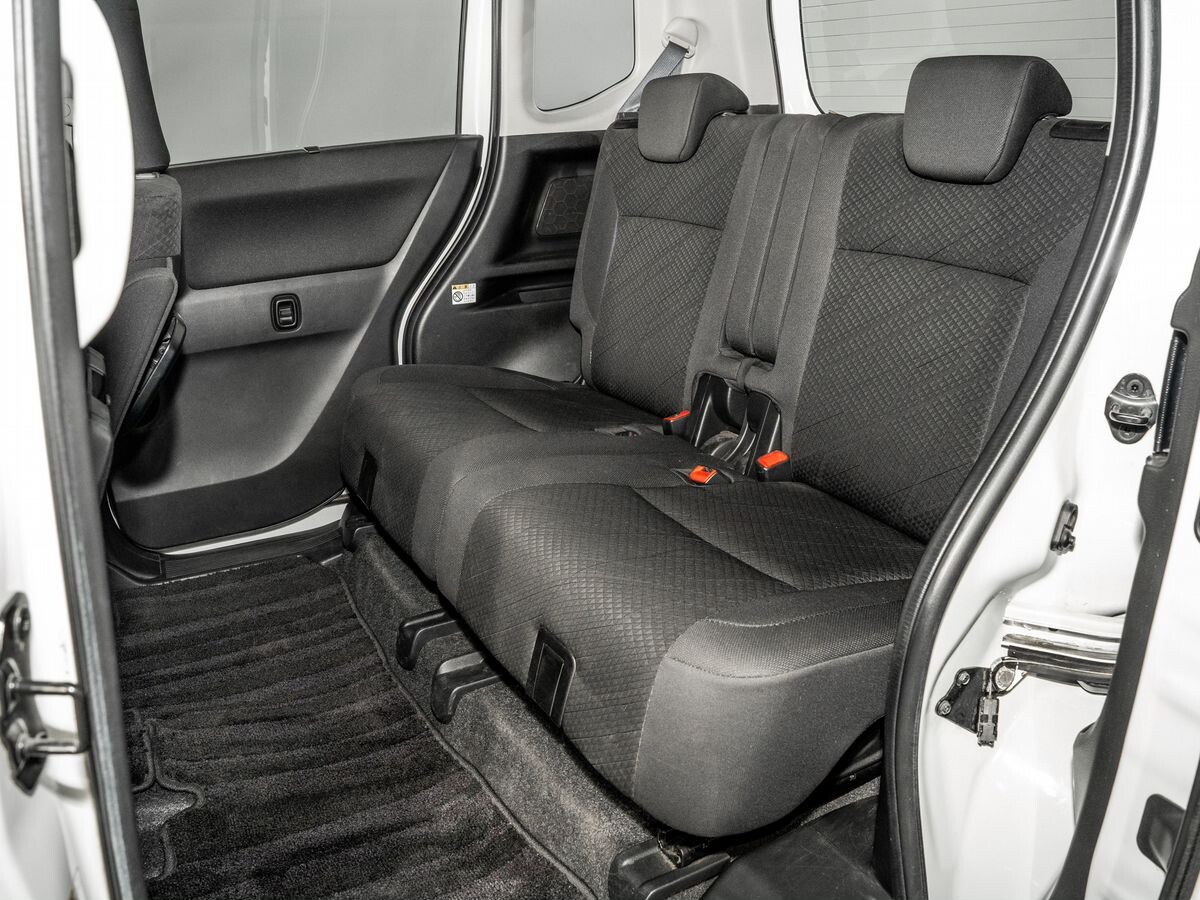 Suzuki Solio 2019 - фото автомобиля