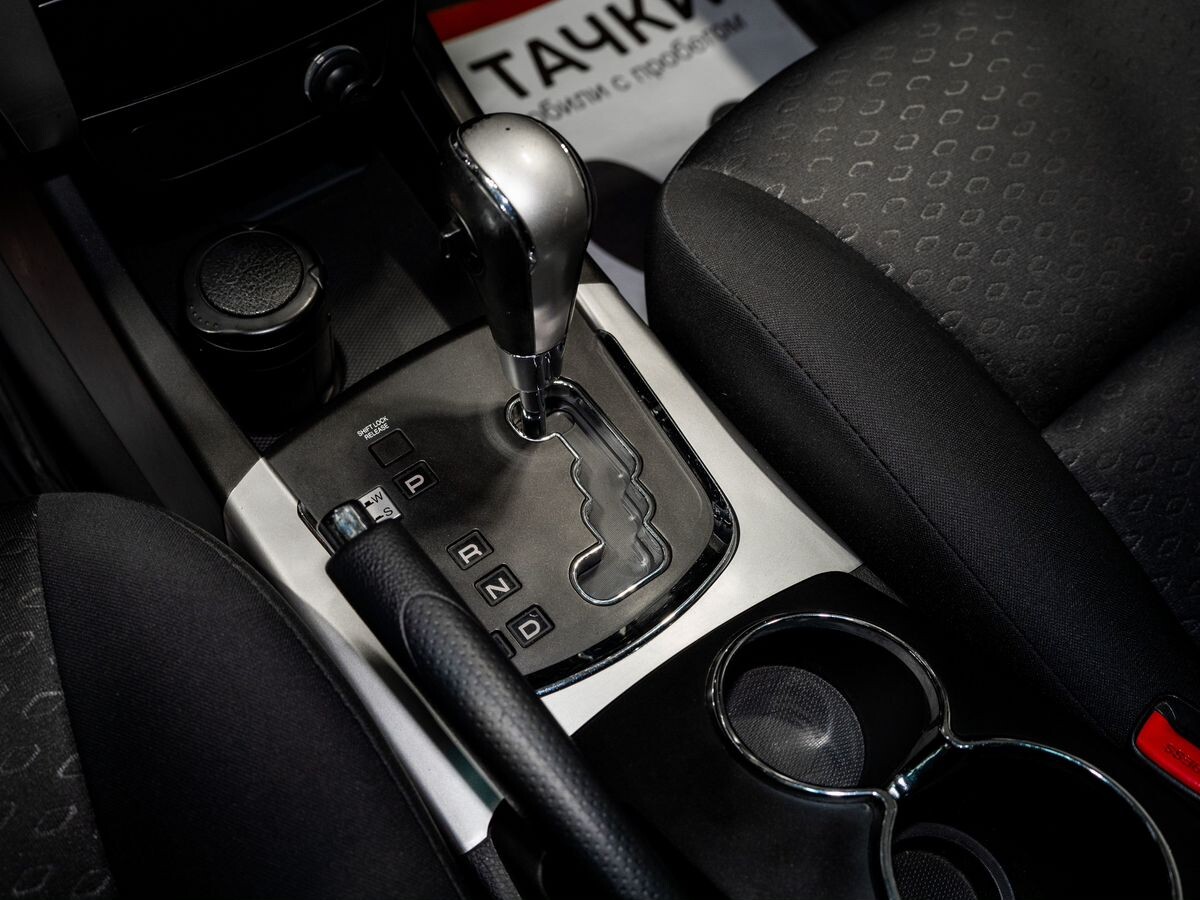 SsangYong Actyon 2011 - фото автомобиля