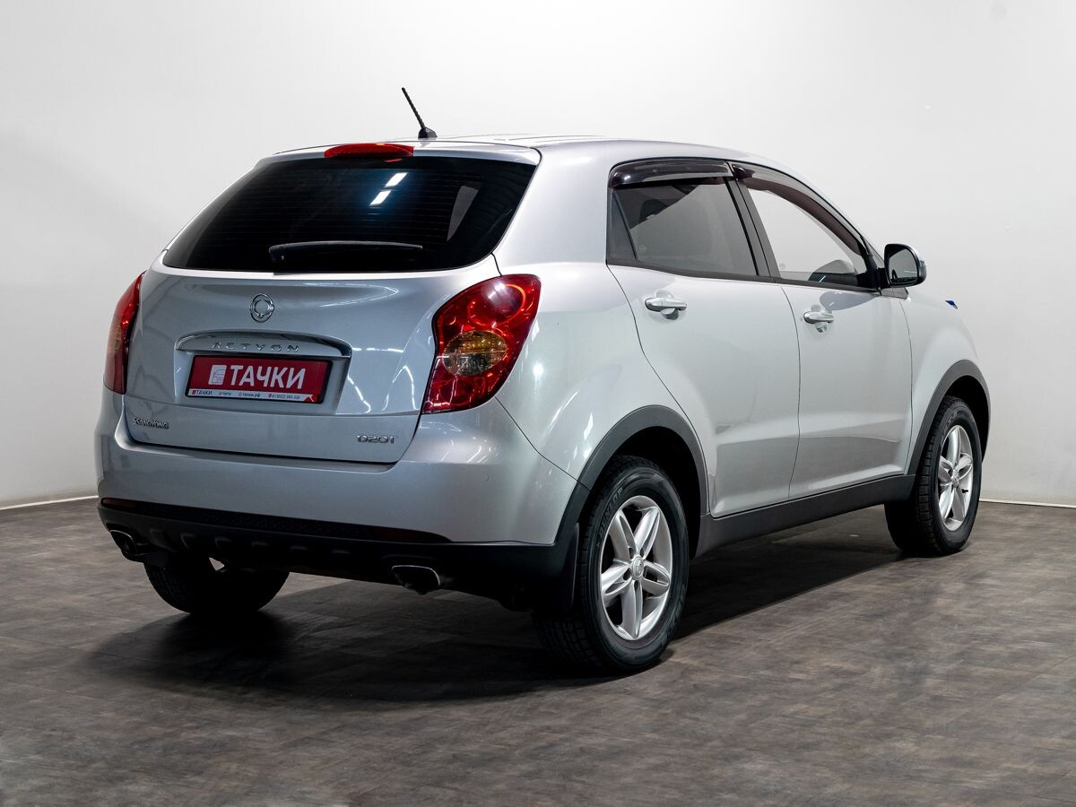 SsangYong Actyon 2011 - фото автомобиля