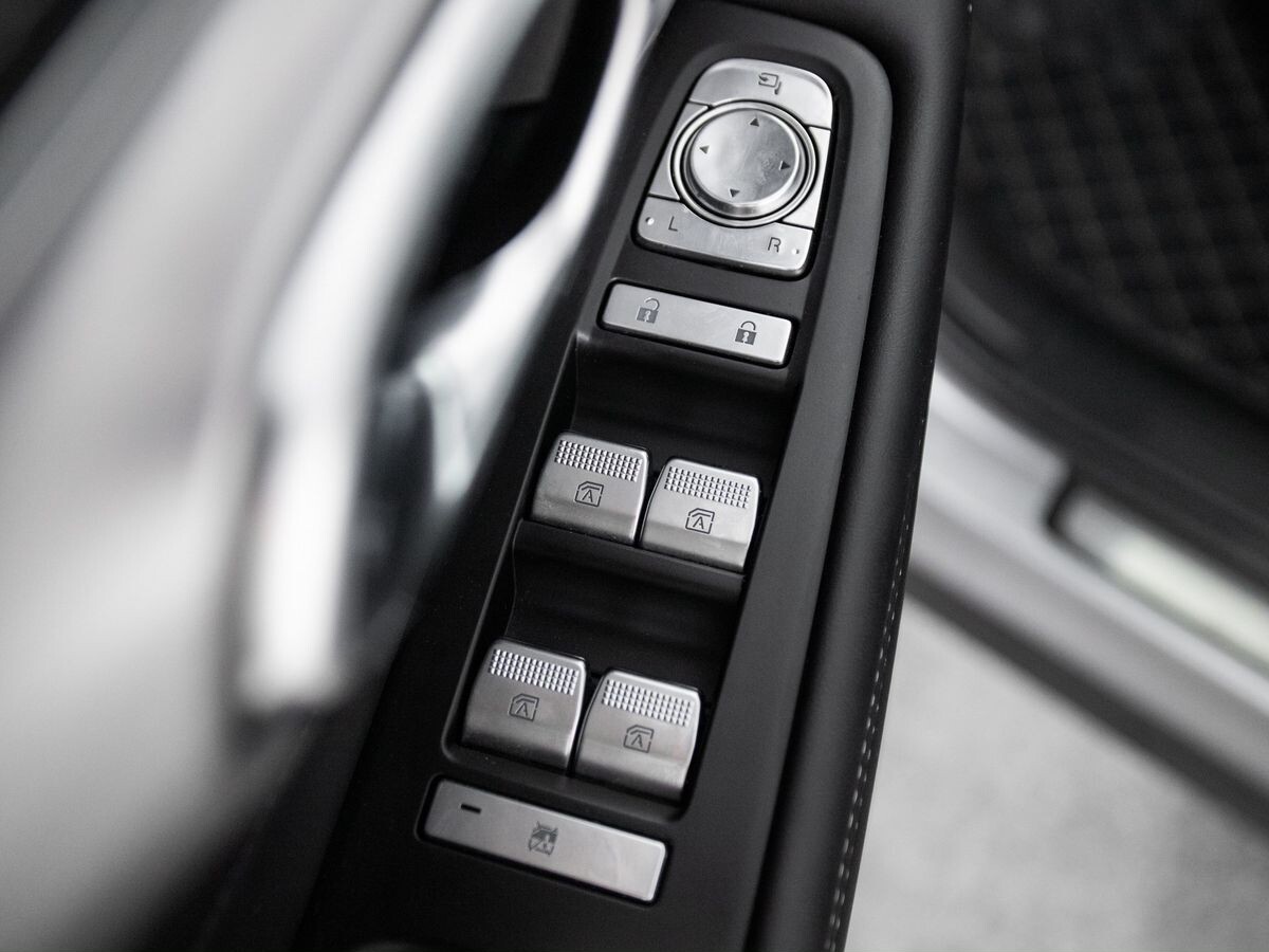 GAC GS8 2023 - фото автомобиля