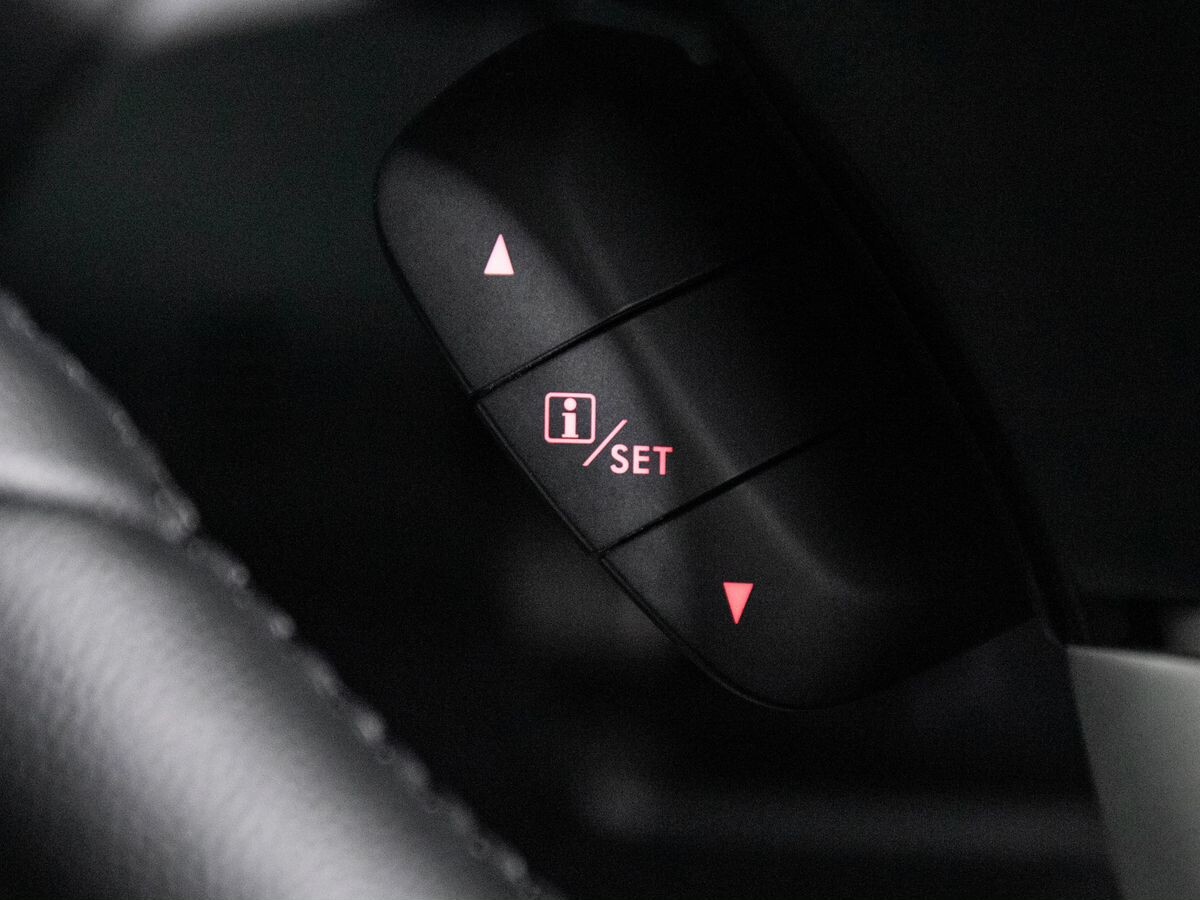 Subaru Levorg 2016 - фото автомобиля