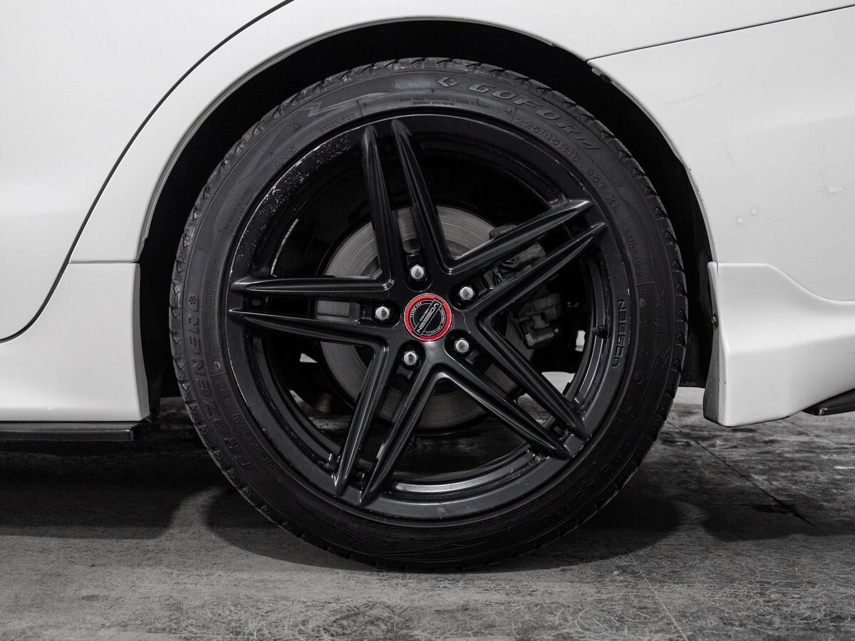 Subaru Levorg 2016 - фото автомобиля