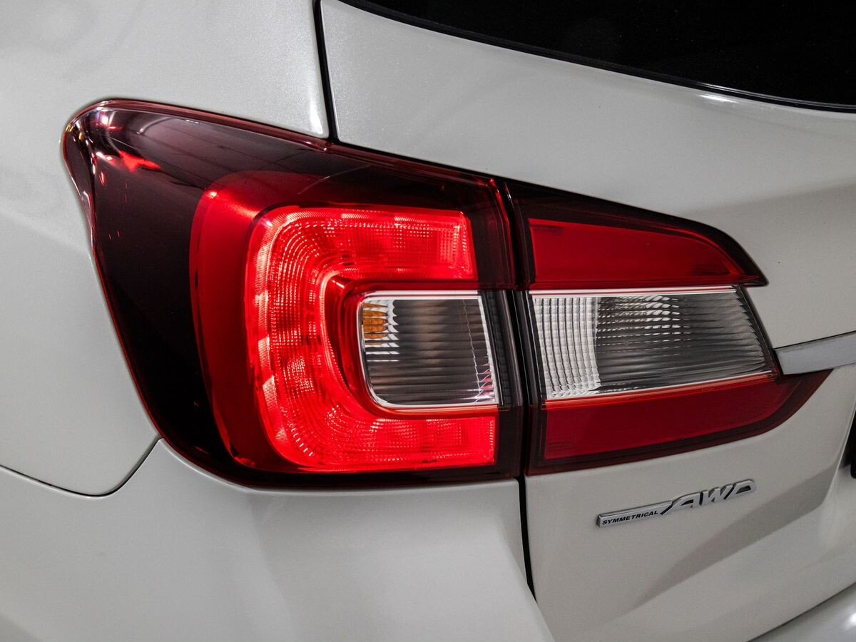 Subaru Levorg 2016 - фото автомобиля