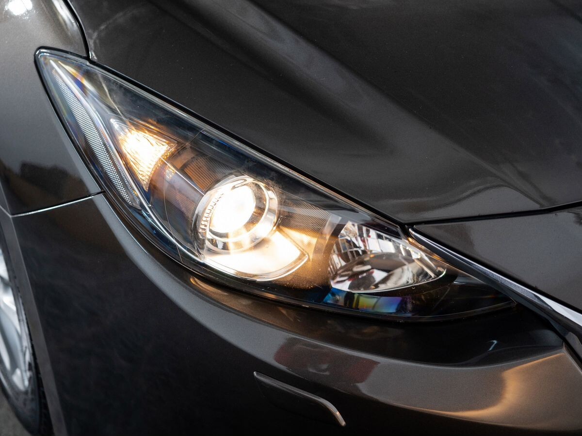 Mazda Mazda3 2013 - фото автомобиля