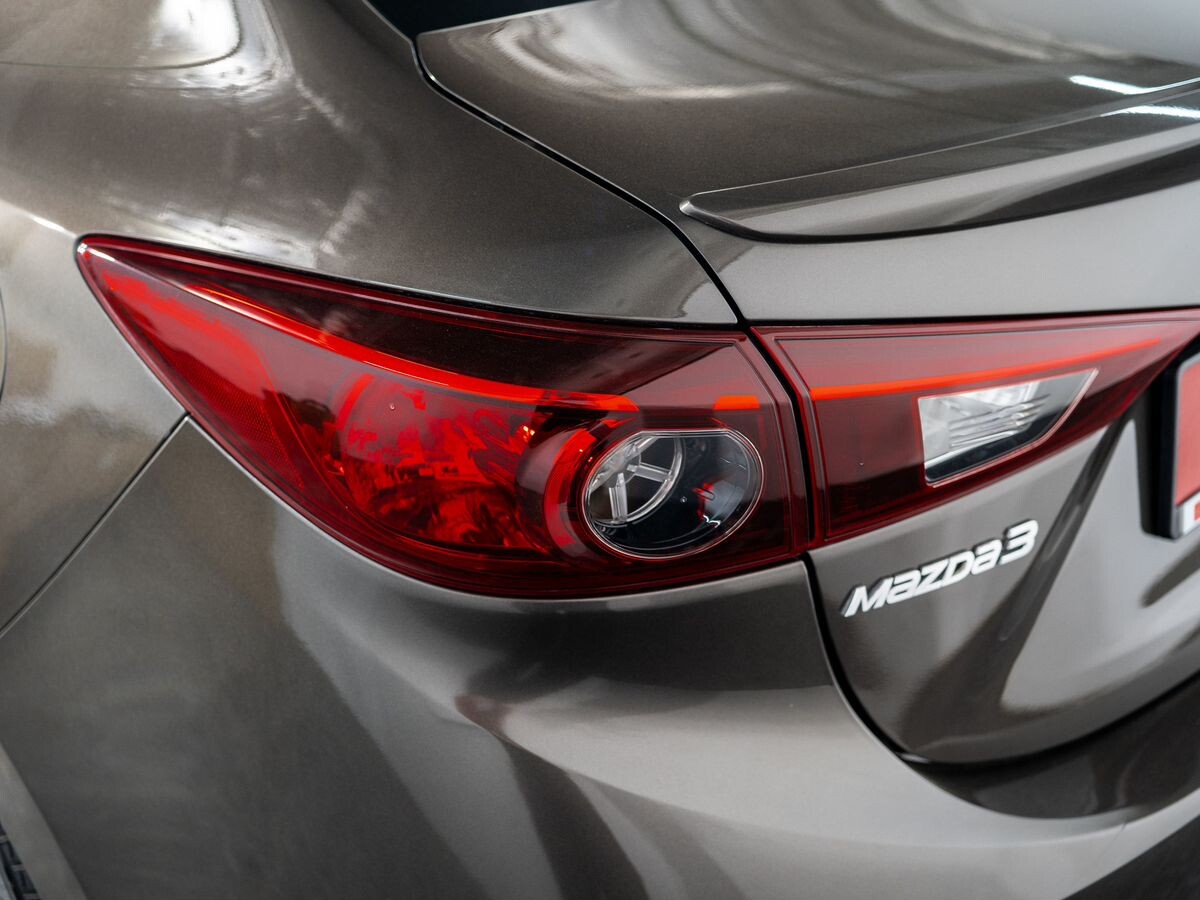 Mazda Mazda3 2013 - фото автомобиля