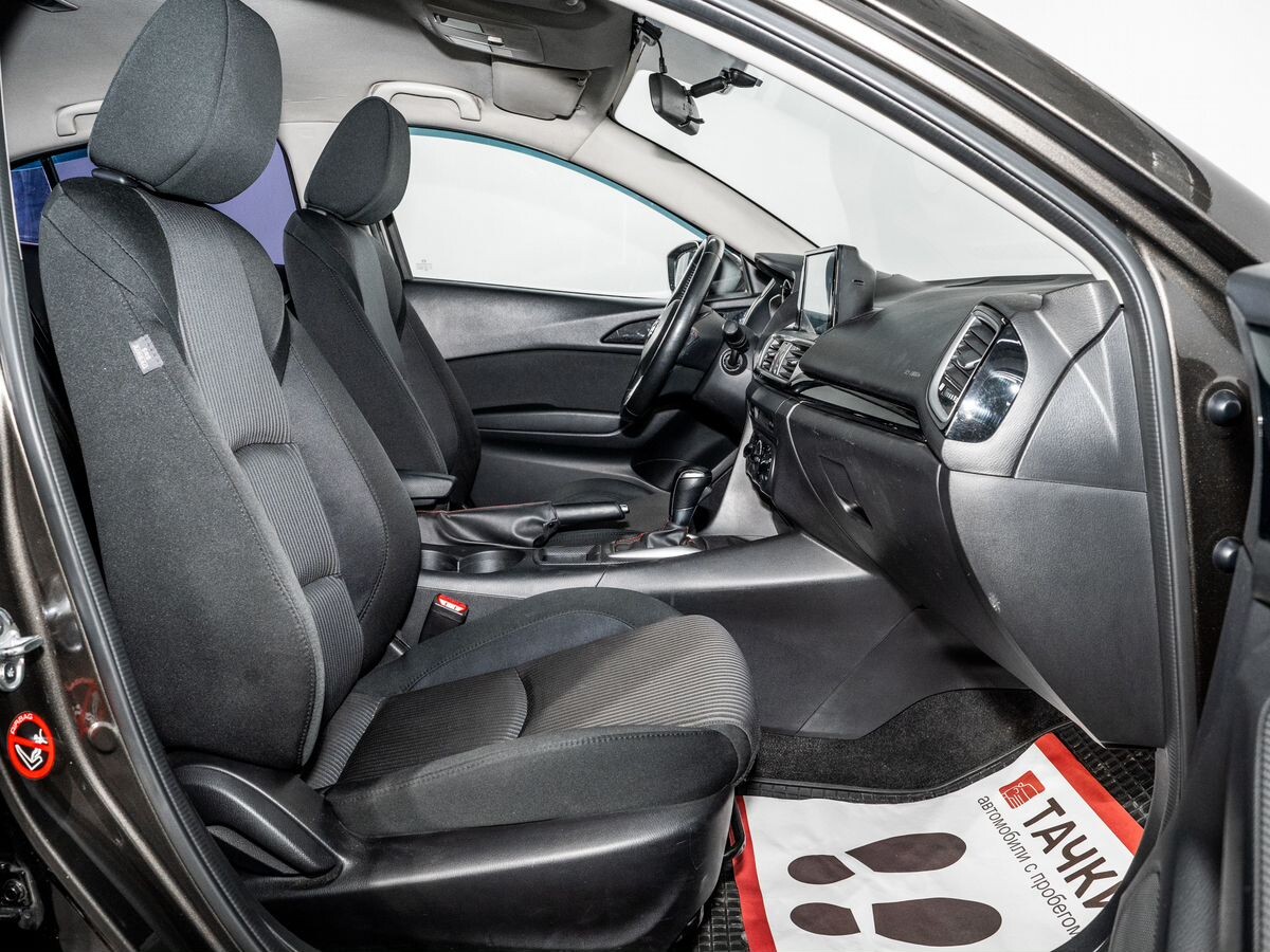 Mazda Mazda3 2013 - фото автомобиля