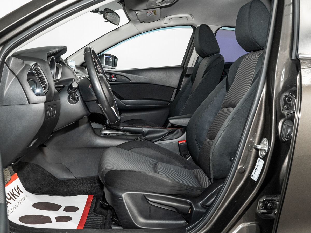 Mazda Mazda3 2013 - фото автомобиля