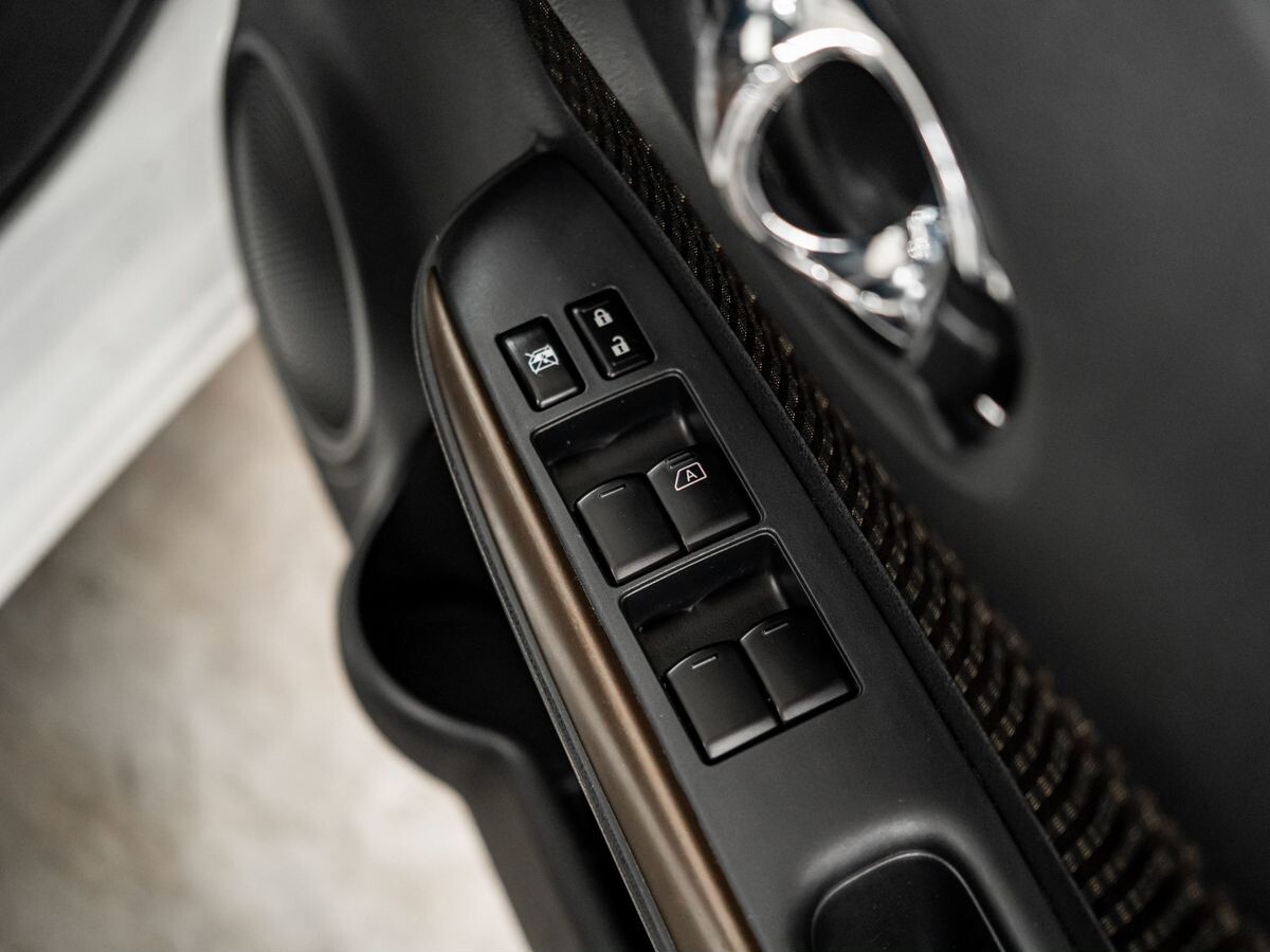 Nissan Note 2017 - фото автомобиля