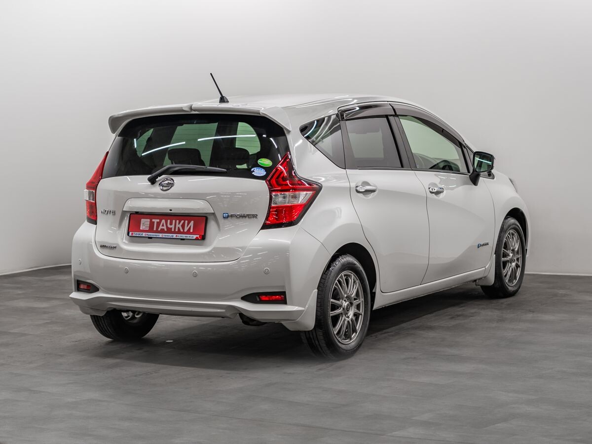 Nissan Note 2017 - фото автомобиля