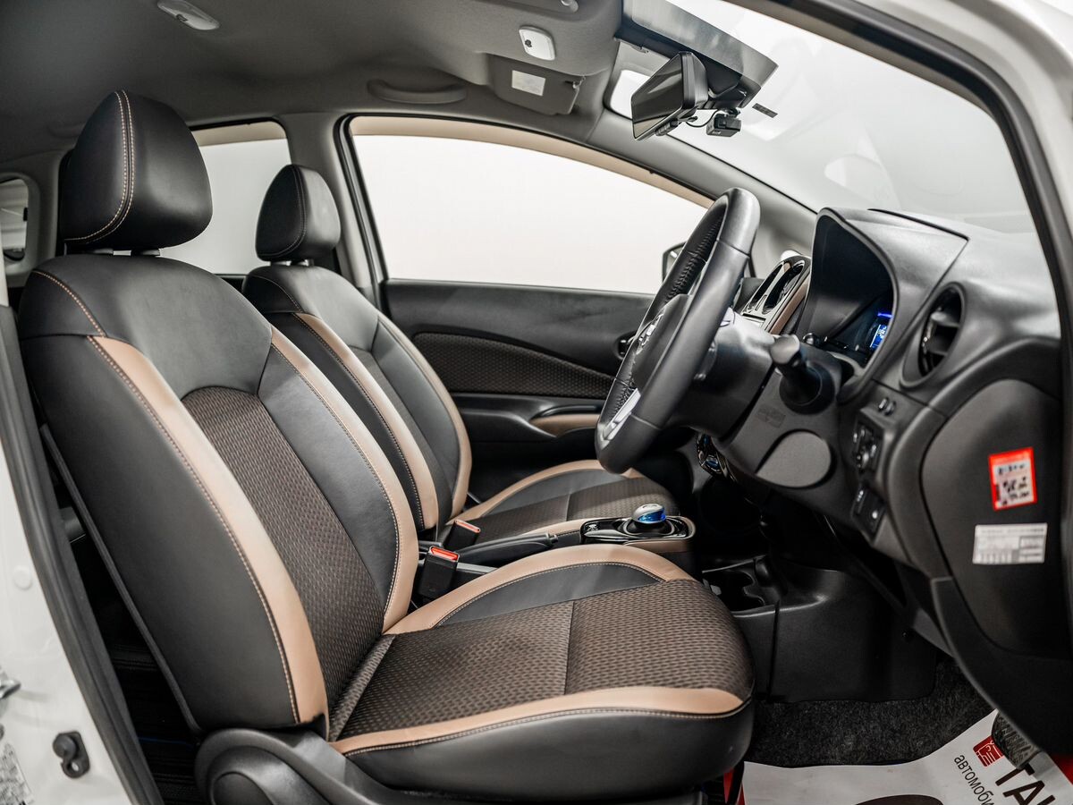 Nissan Note 2017 - фото автомобиля