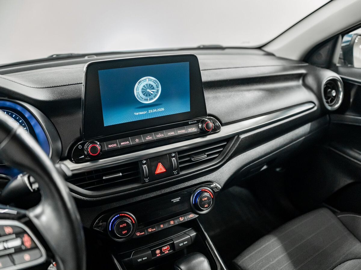 Kia Cerato 2018 - фото автомобиля