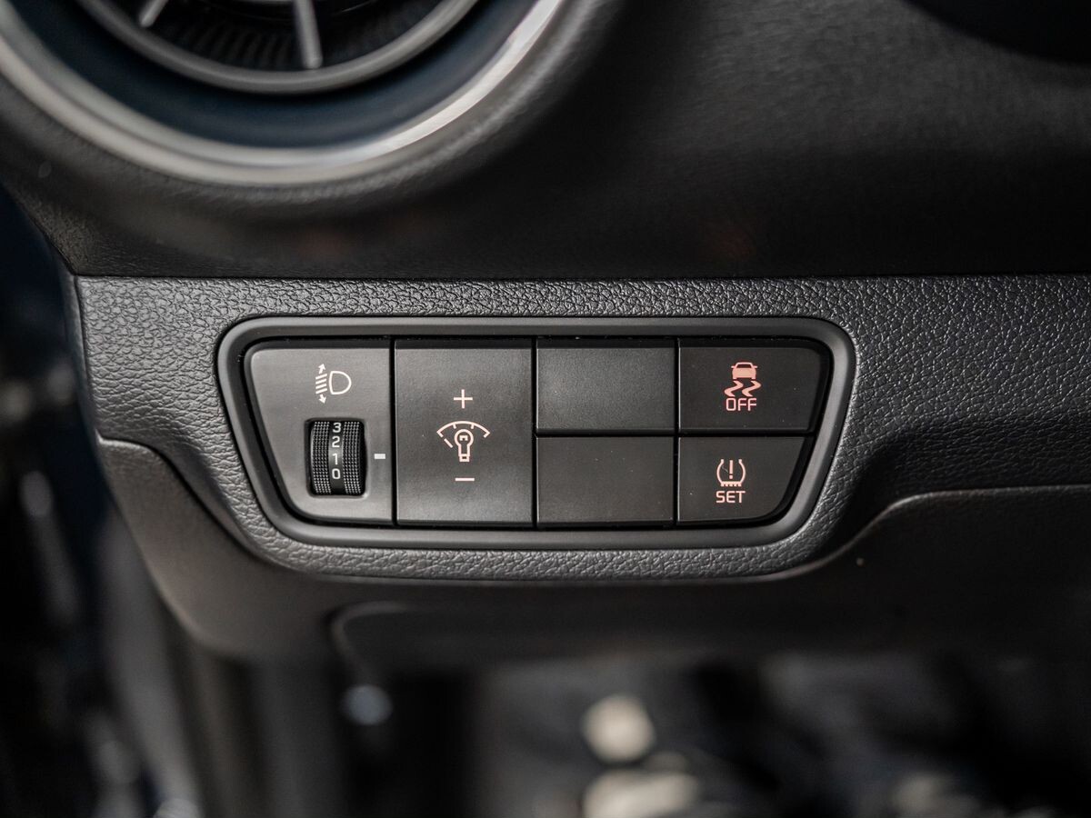 Kia Cerato 2018 - фото автомобиля
