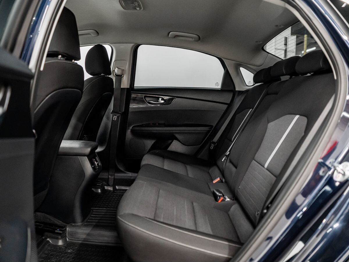 Kia Cerato 2018 - фото автомобиля