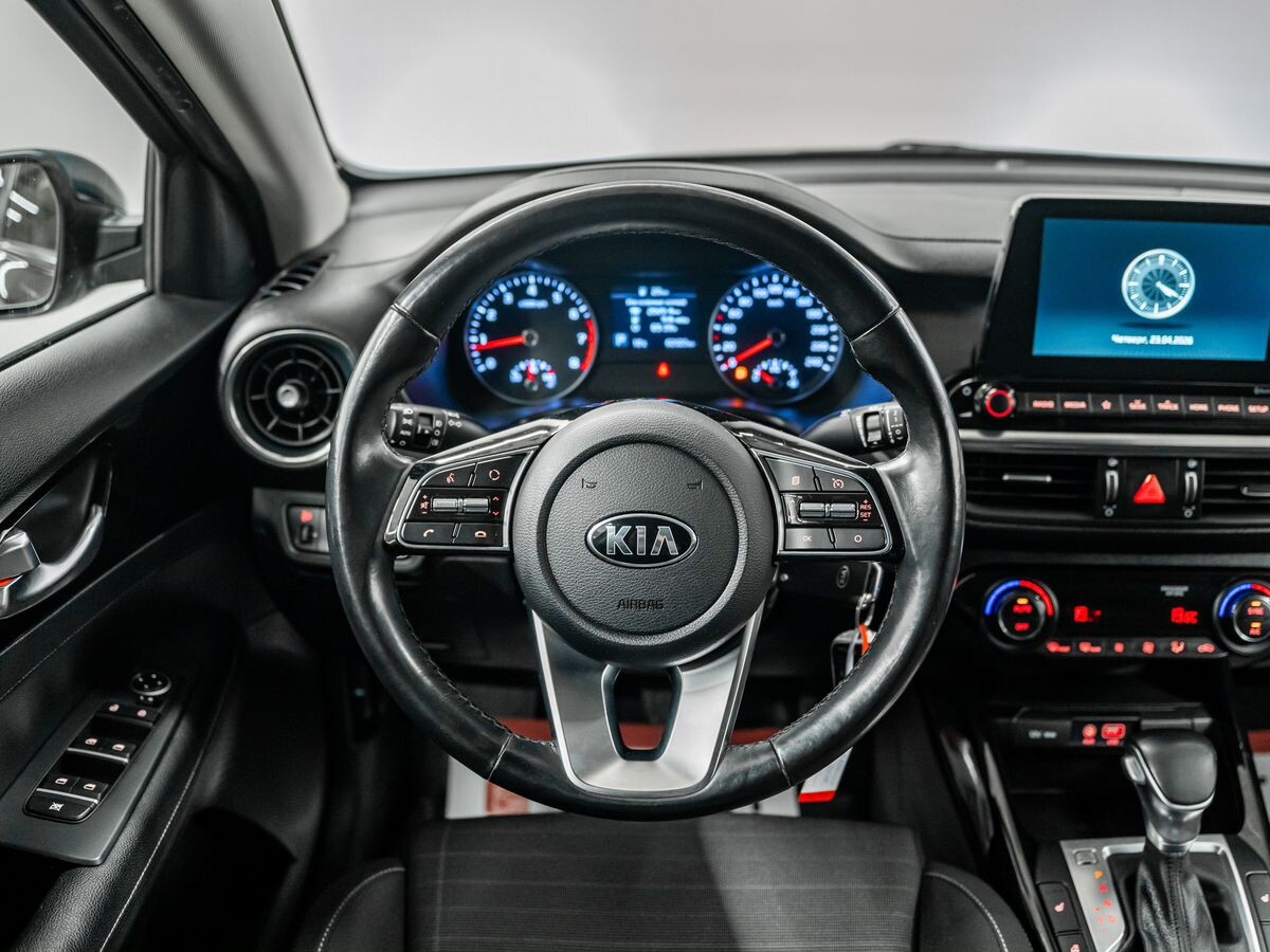 Kia Cerato 2018 - фото автомобиля