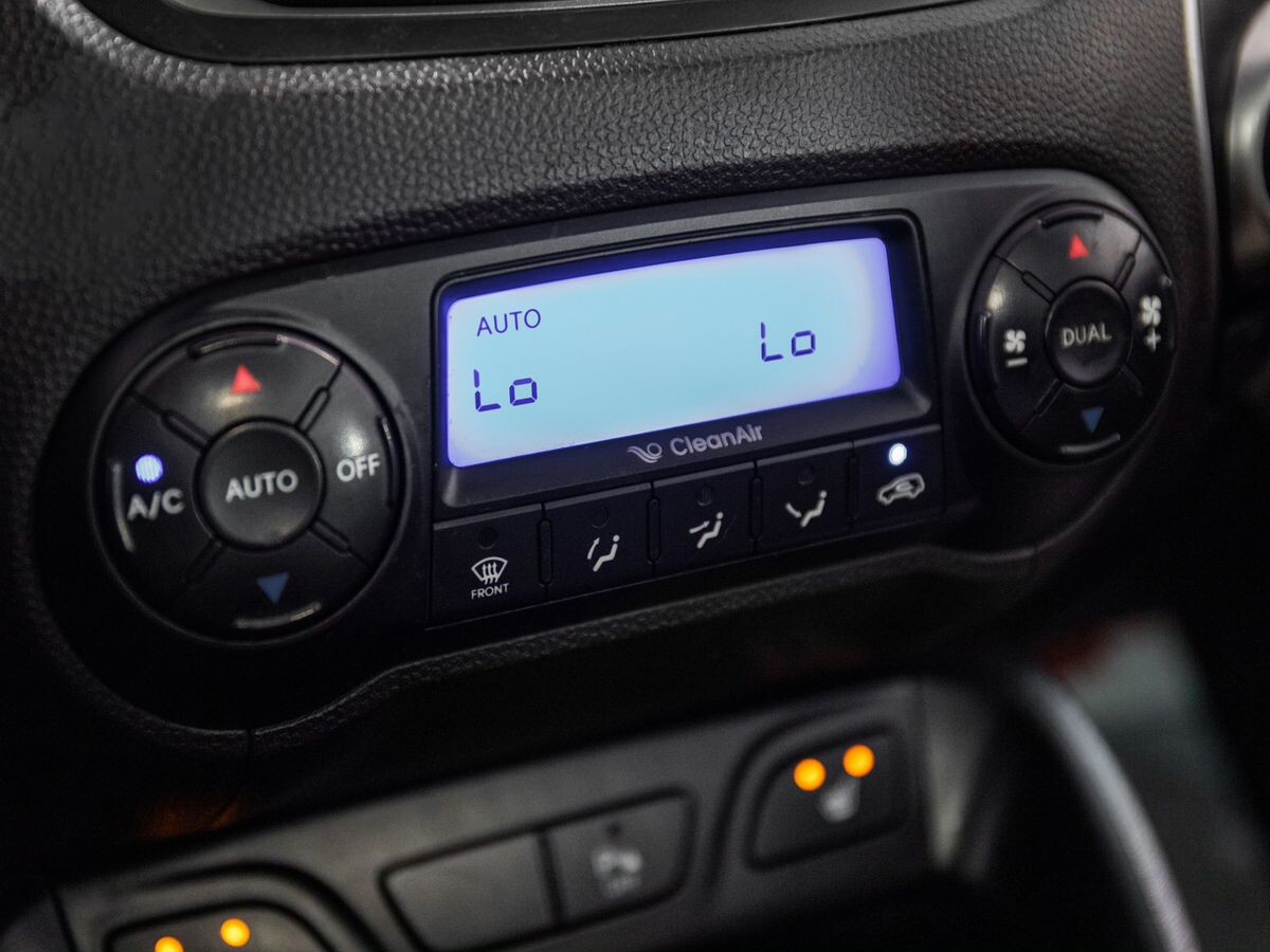 Hyundai ix35 2011 - фото автомобиля
