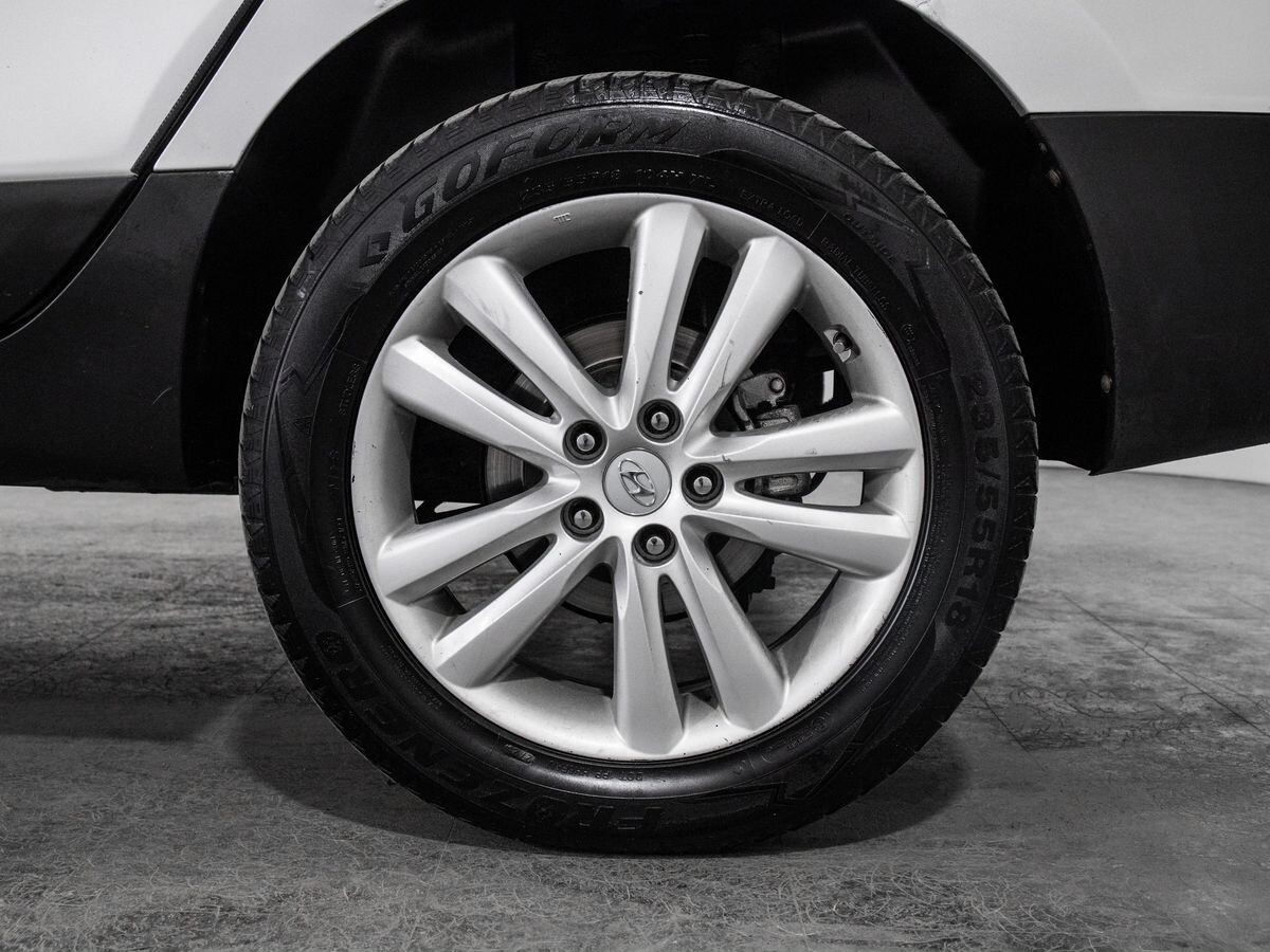 Hyundai ix35 2011 - фото автомобиля