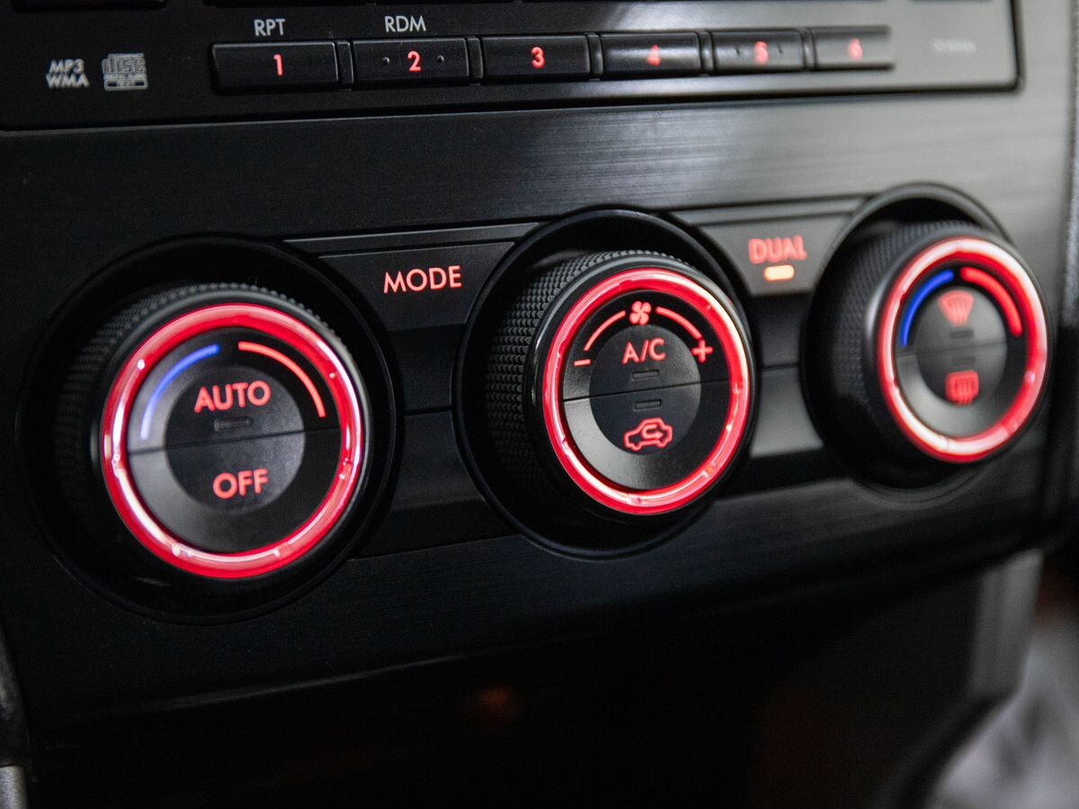 Subaru Forester 2013 - фото автомобиля