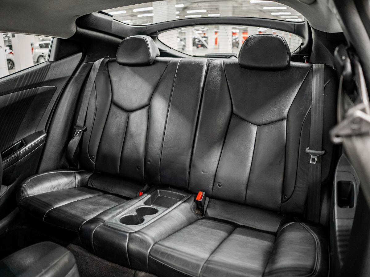 Hyundai Veloster 2012 - фото автомобиля